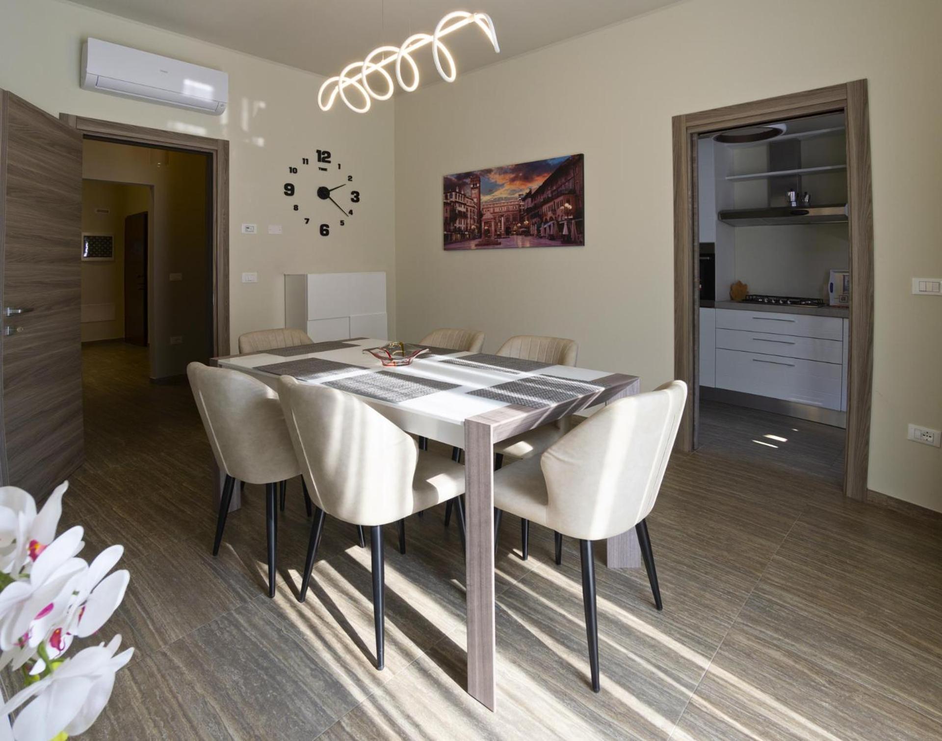 Residenza Grazioli Hotel เวโรนา ภายนอก รูปภาพ