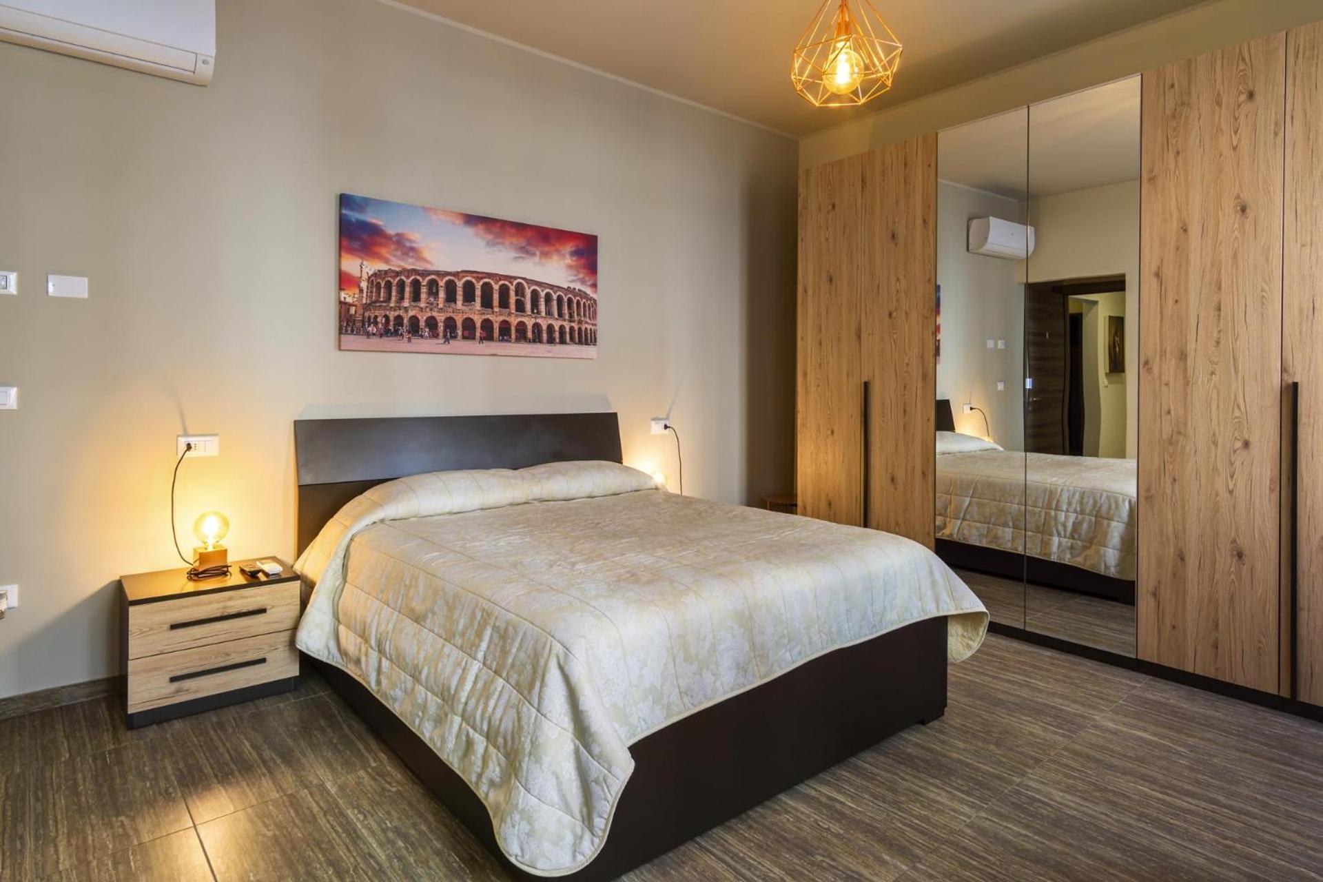 Residenza Grazioli Hotel เวโรนา ภายนอก รูปภาพ